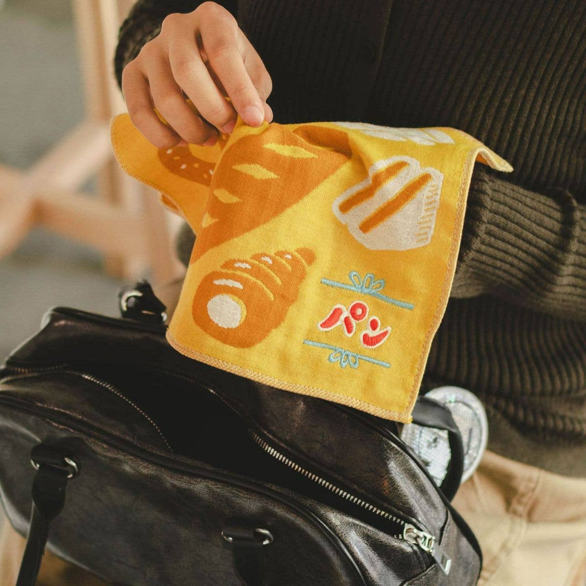 Notable Designs (UK) – wholesale Handkerchief – Unisex – Hightide New Retro Gauze Handkerchief9