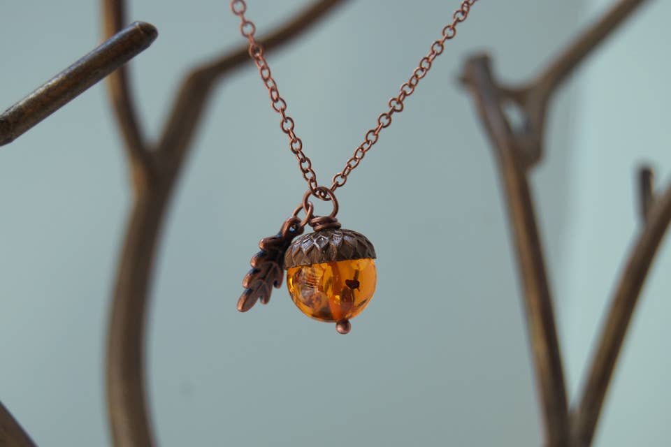 Enchanted Leaves - Wholesale Pendant/Charm Necklace - 18" Amber and Copper Acorn Necklace7