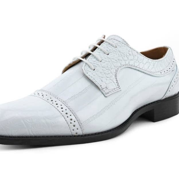 Dallas White for wholesale by Island Footwear