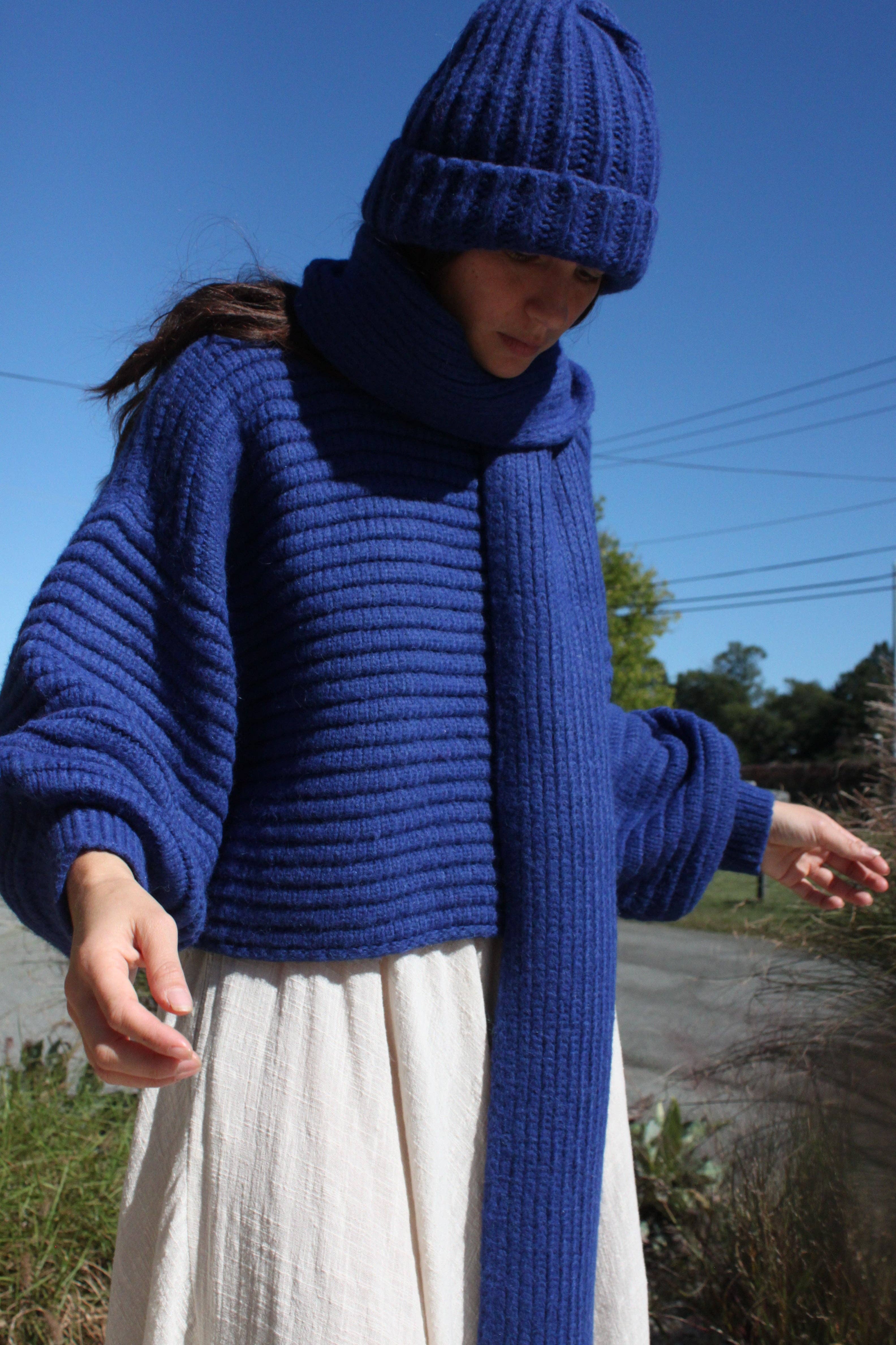 Na Nin – Großhandel Strickpullover – Damen – Romy Strickpullover aus Alpakawolle mit Ballonärmeln25