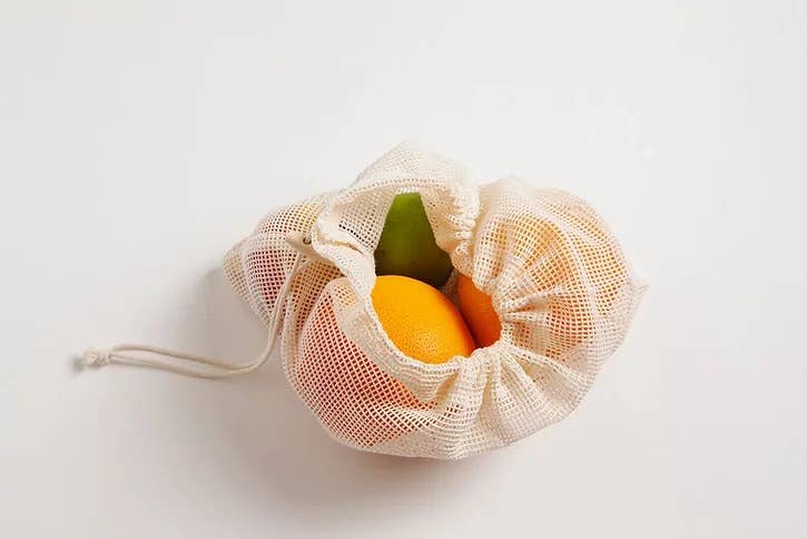 Moonie Eco Friendly Products – wholesale Grocery/shopping bag – Mesh Bag w/Charm1