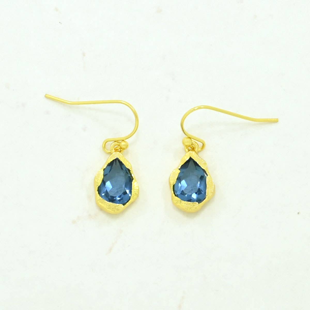 Schmuckoo Berlin - Wholesale Dangle Earrings - Kailany Earring Gold Plated - Blue Iolite0