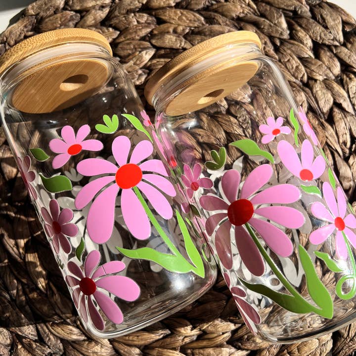Pink Daisy 16oz Glass Can Cup with Bamboo Lid for wholesale by She’s Called Boutique