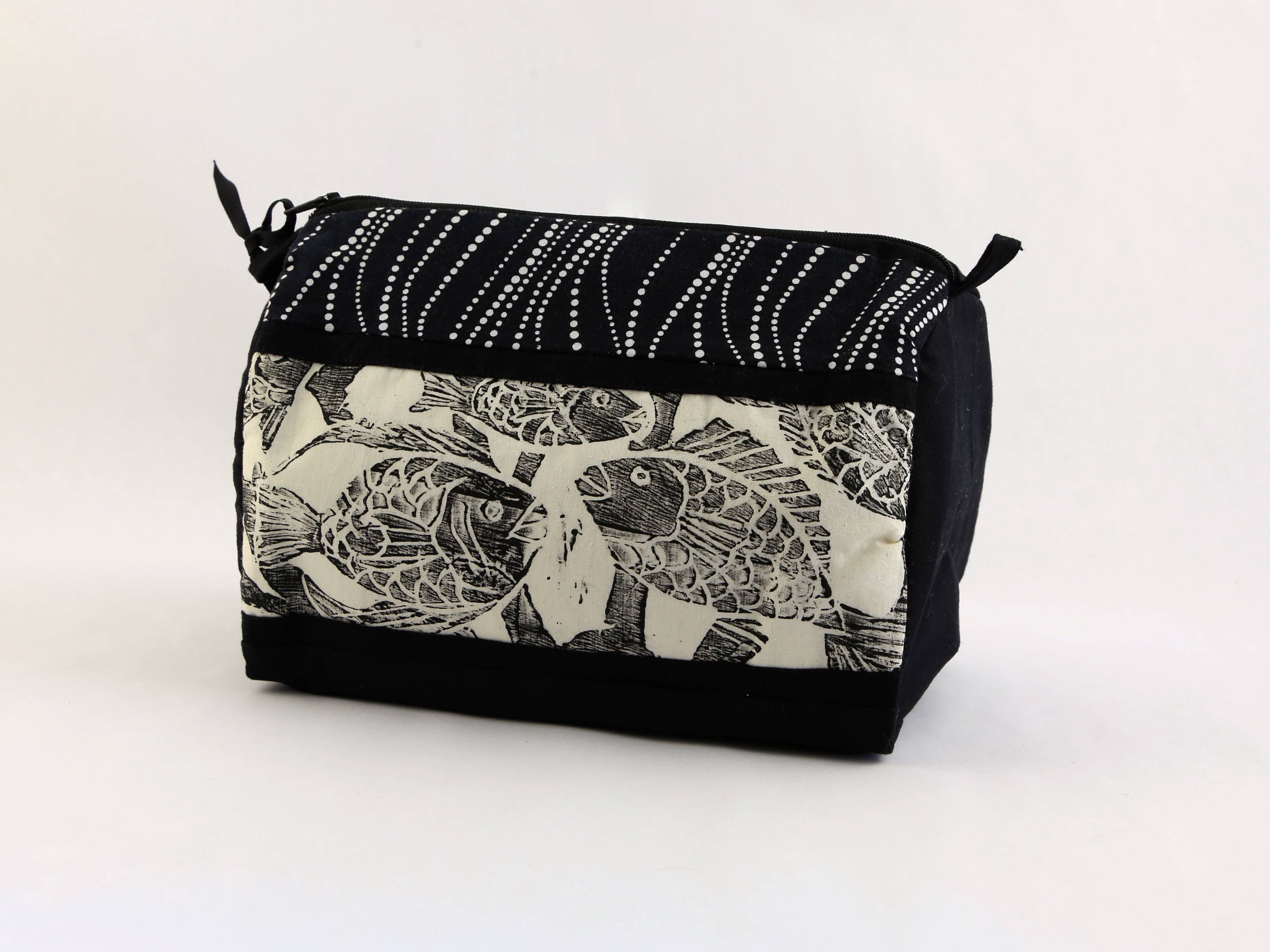 Atizan Goods by PeaceQuilts - Wholesale Toiletry Bag - Women's - Cosmetic Toiletries Bag6