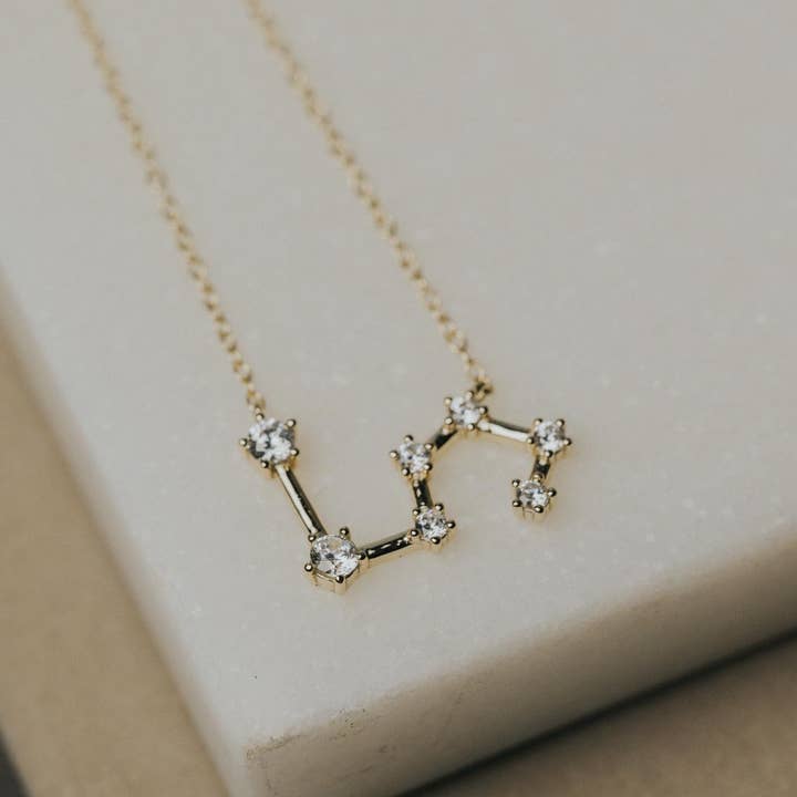 Aphrodite-Stern-Halskette für den Großhandel von Spitfire Girl