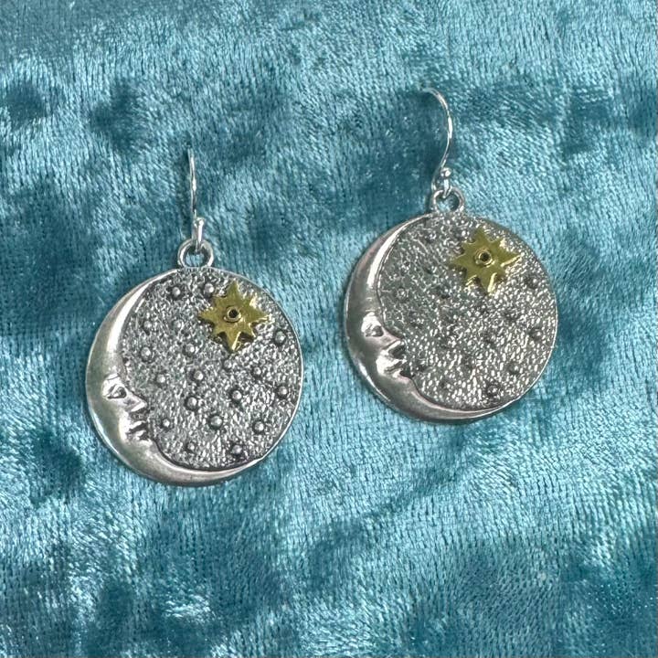 Silver round moon and star earring for wholesale by Elizabeth Jewelry