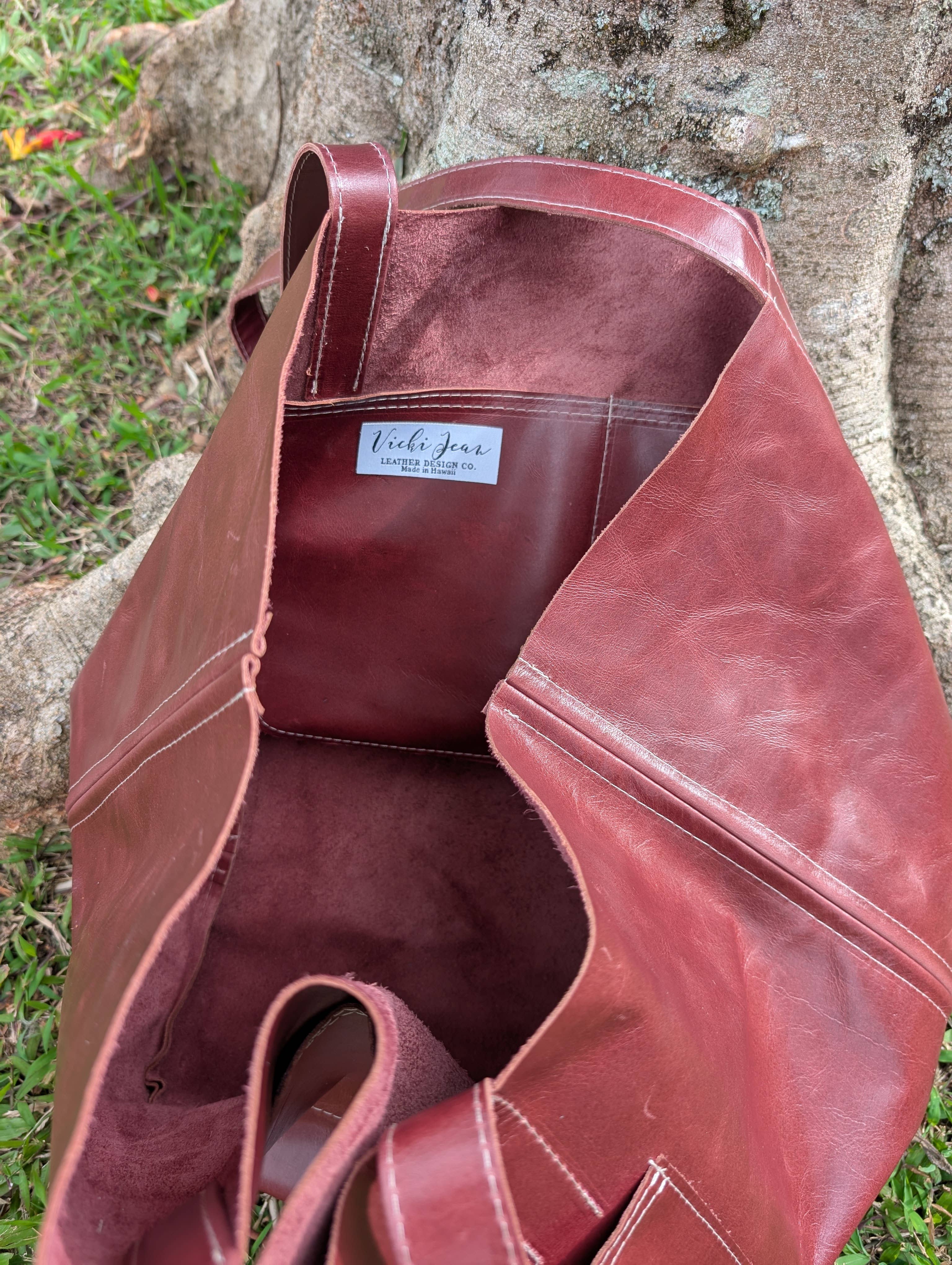 Vicki Jean Leather Design Co. - Wholesale Tote Bag - Women's - Kelley Slouchy Tote2