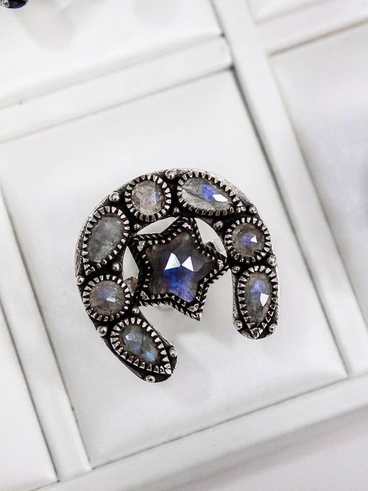 Anillo de racimo de piedras en forma de herradura y estrella para venta al por mayor de Krush Kandy