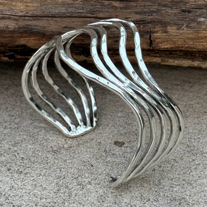 Handcrafted Strand Wave Wire Cuff Bracelet Bohemian Hippie for wholesale by Lungta Imports