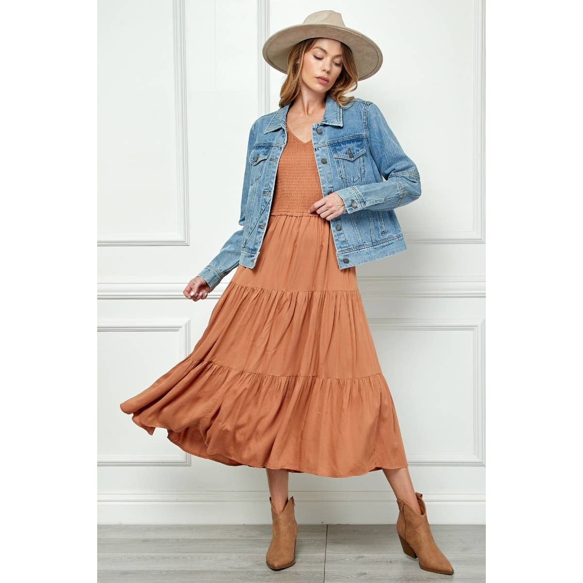 Veveret - Wholesale Denim Jacket - Women's - Cropped Denim Jacket with Asymmetric Seam13