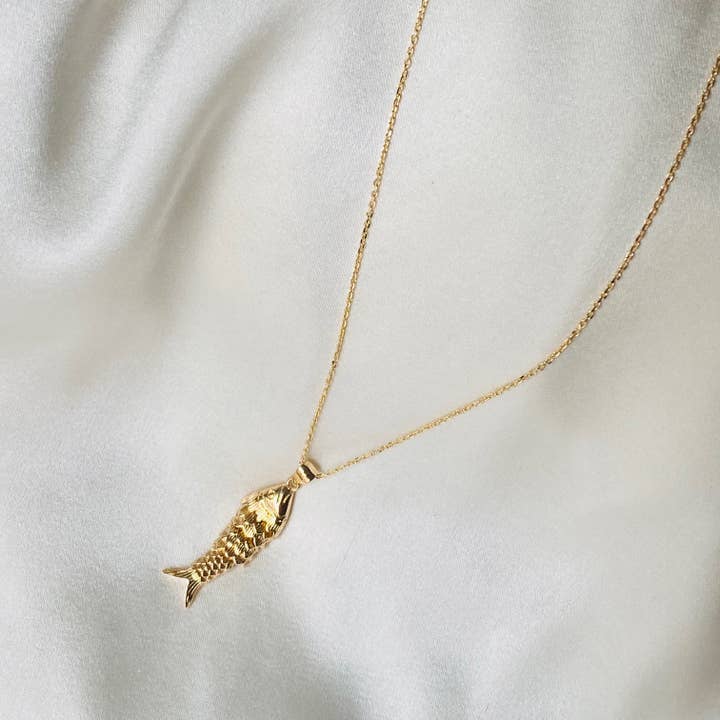 Sophie Deschamps Bijoux - Wholesale Pendant/Charm Necklace - SARDINA NECKLACE, gold and silver plated fish (CAT74)