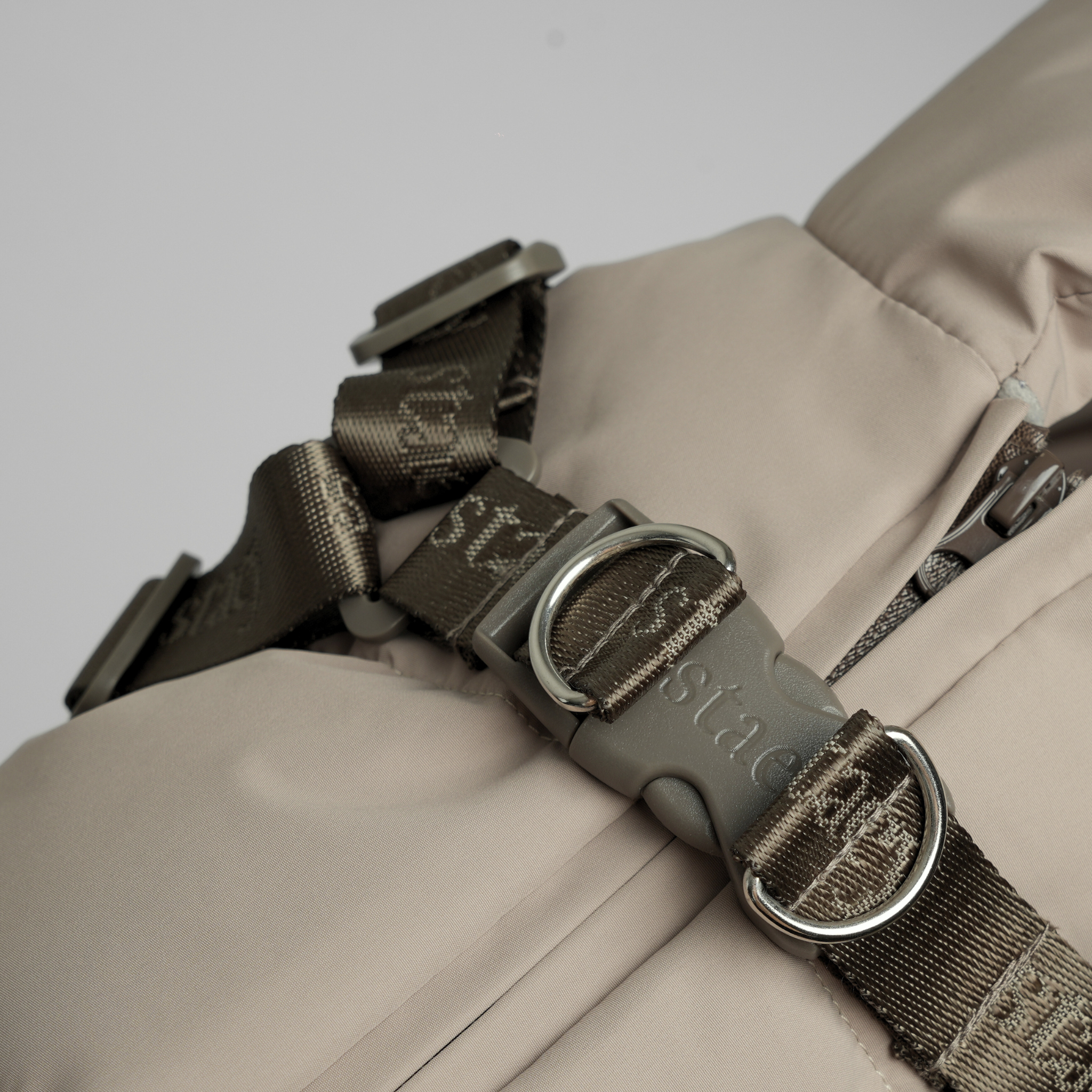 Staey – wholesale Pet coat – Dog – Vera Dog Coat with Harness | Sand10