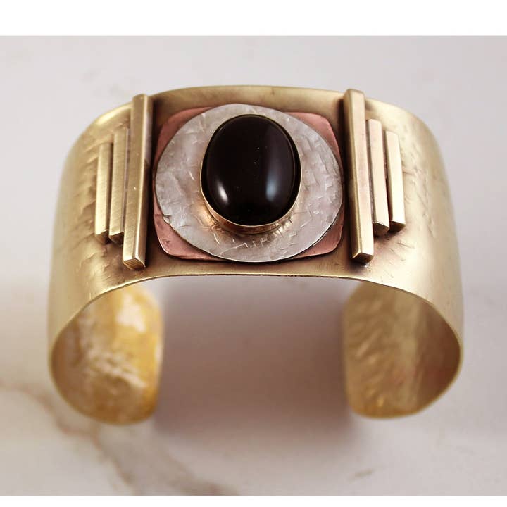 Armreif aus schwarzem Onyx-Messing mit Kupfer und Sterlingsilber für den Großhandel von Whitney Designs Ltd.