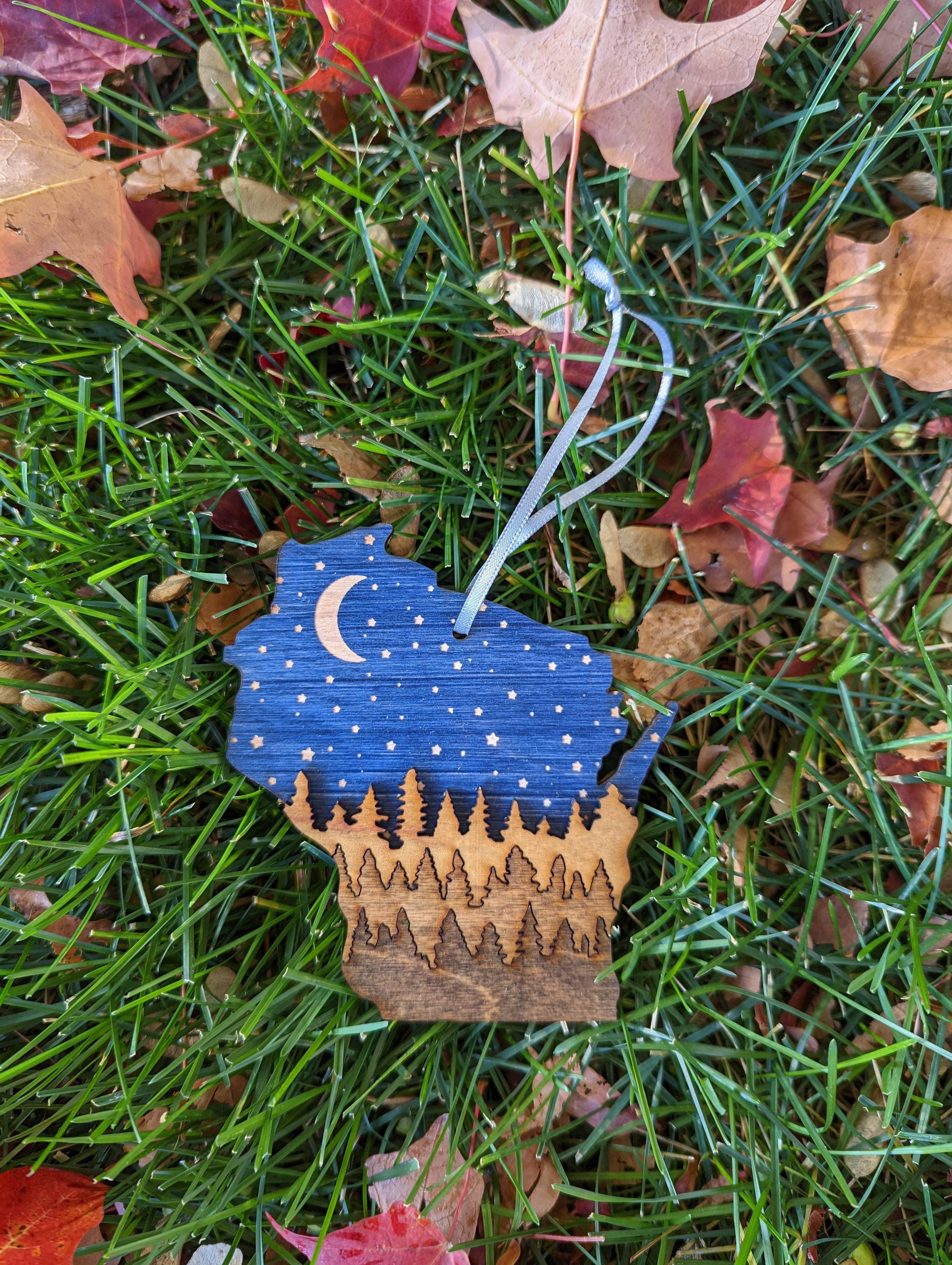 Knit and Nailed - Wholesale Ornament - Wisconin Wood Ornament Art 5" varieties2