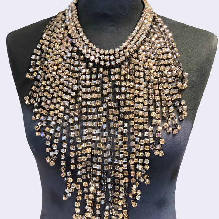 Jianhui London – wholesale Bib necklace – 6 x 6 Crystal Fringe Necklaces - Long Tassle