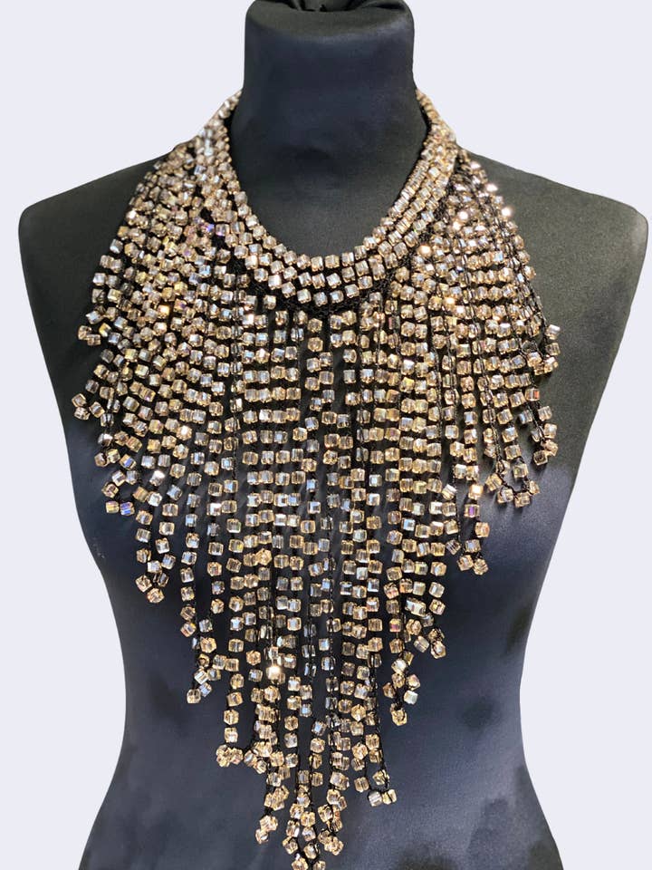 Collares con flecos de cristal 6 x 6 - Borla larga para venta al por mayor de Jianhui London