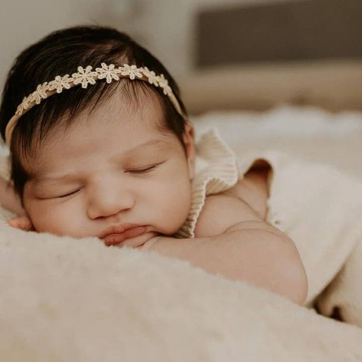 Haarbandje | Flower - Gold voor wholesale door Little Yune