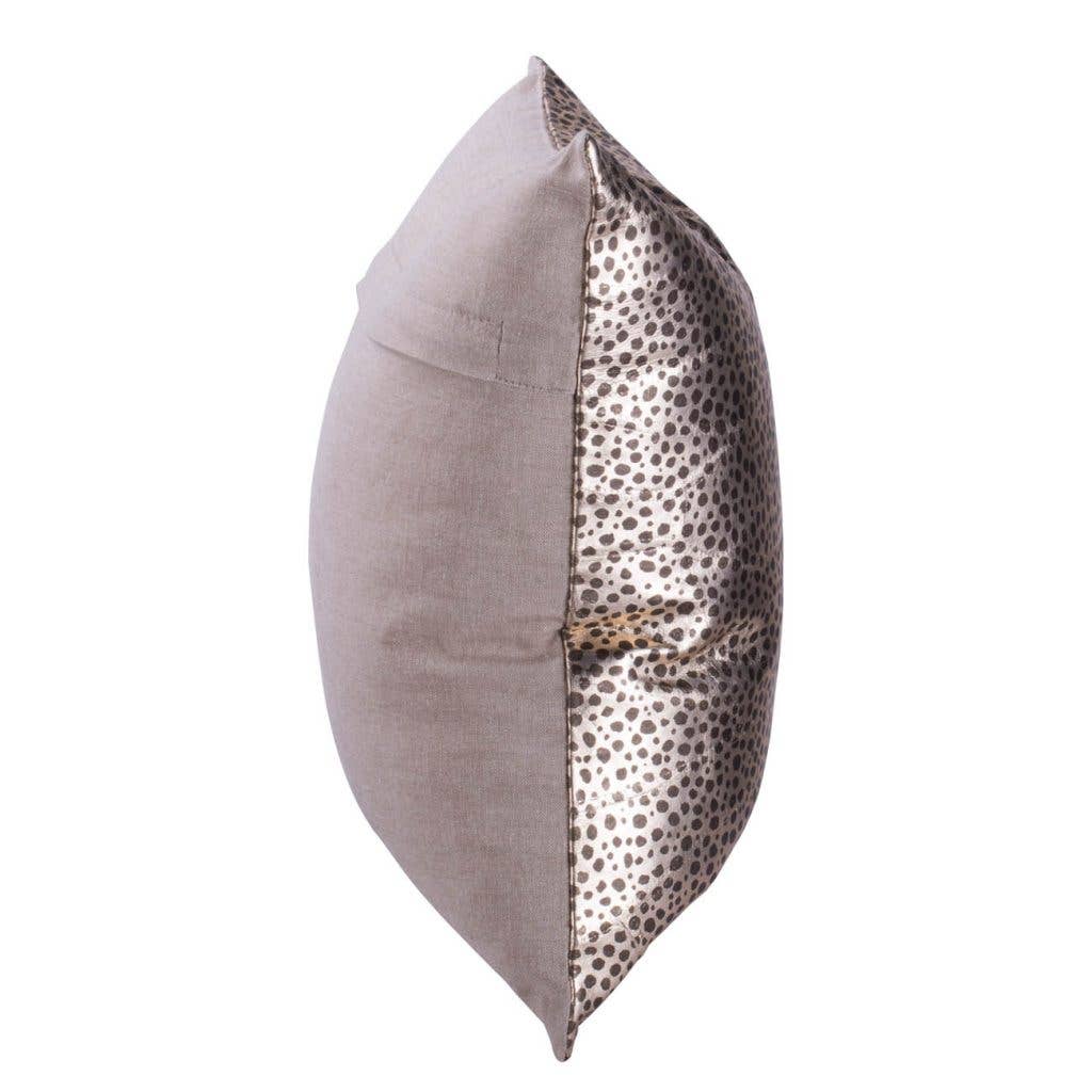 A&B Home Group Inc. – wholesale Throw/decorative pillow – 16x16" Pillow - Gold/Brown2