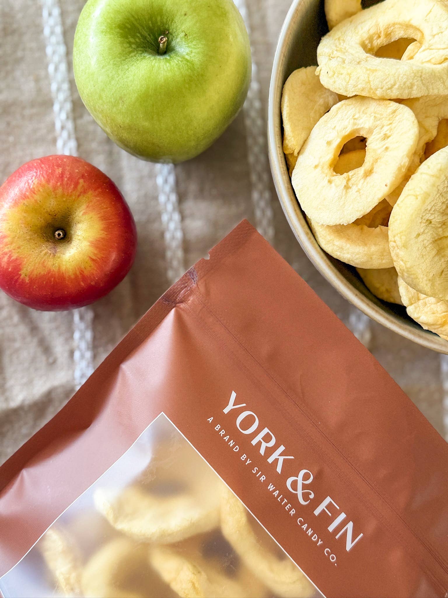 Sir Walter Candy Co. - Wholesale Dried/Dehydrated Fruit - Dried Apple - Dried Fruit no added sugar2