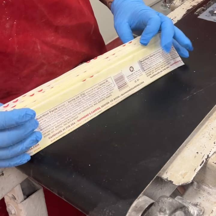 O'Shea's Candies Sweet Shop - Wholesale Taffy - Nostalgic 1908 Original MCGRAW JUMBO Flat Taffy Variety 8