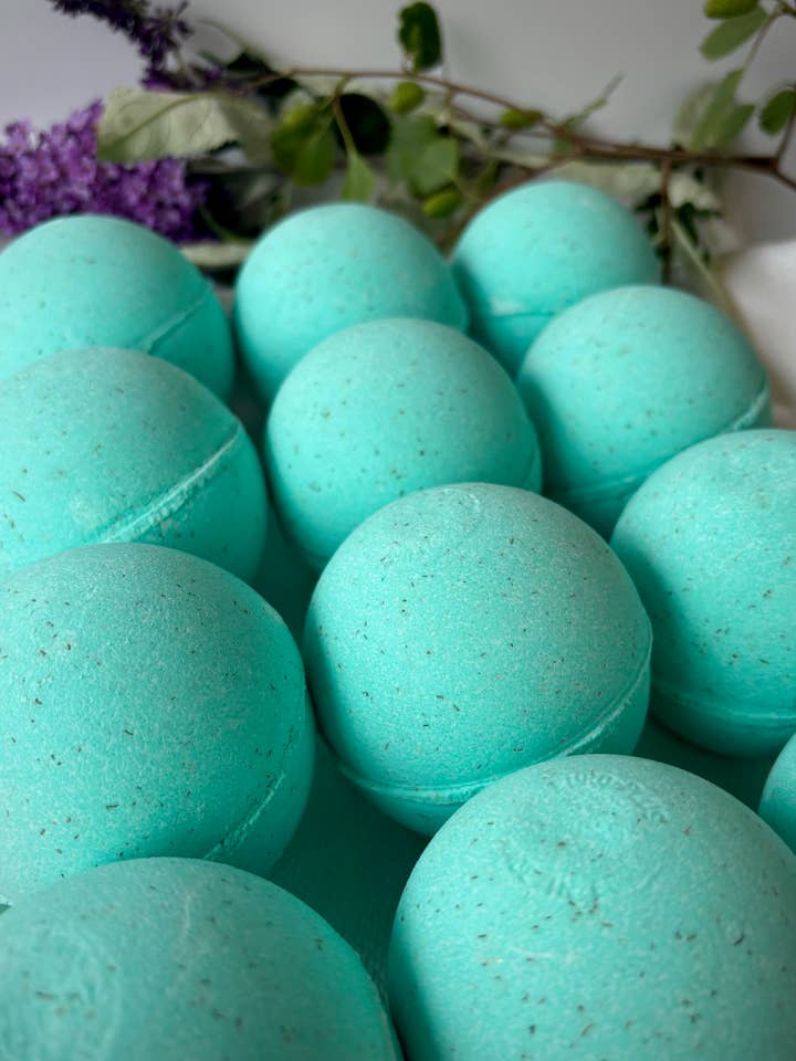 Aloe Vera Big Bath Bomb 225-250g for wholesale by You're Gorgeous, Room3
