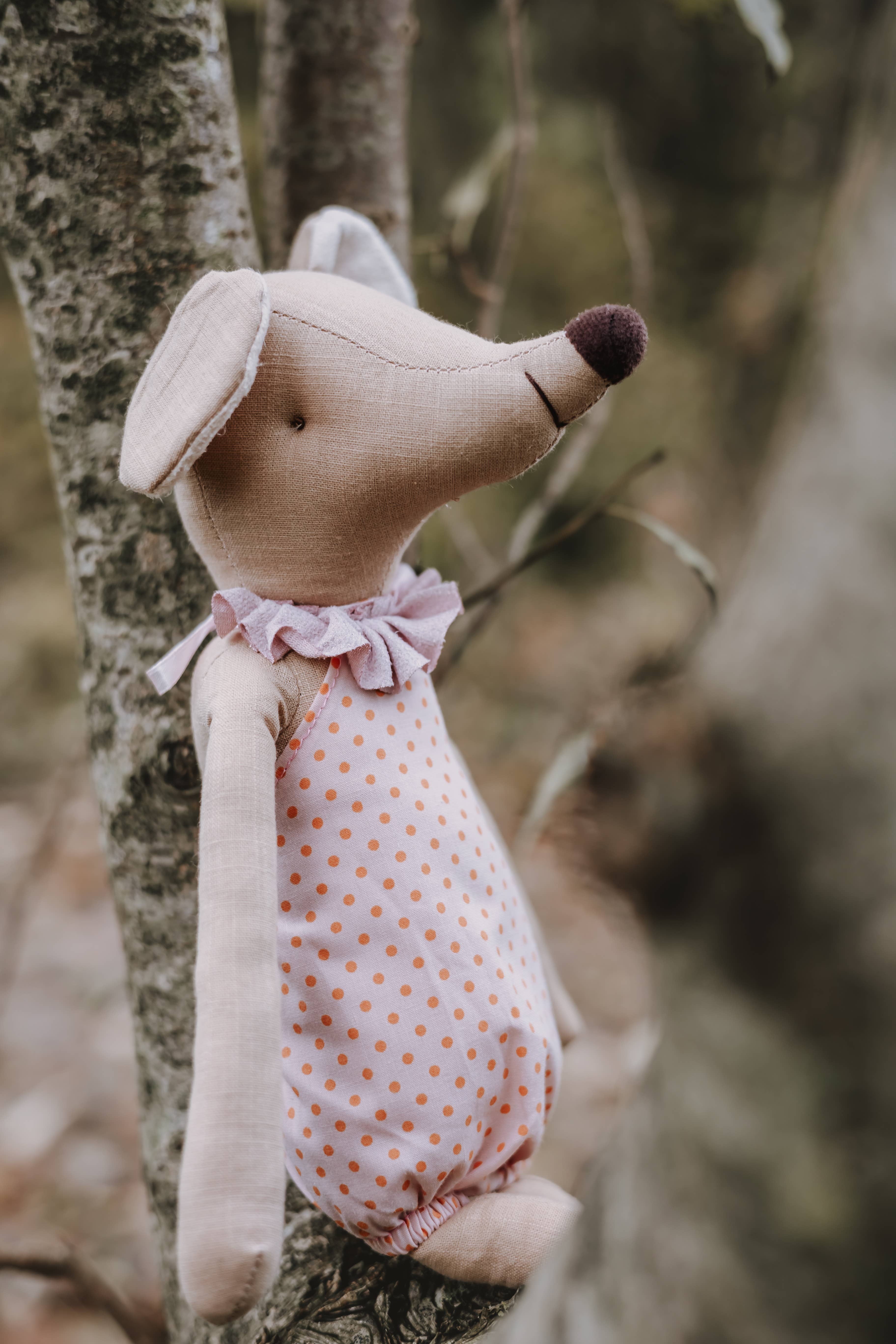 Annie & Charles - Wholesale Stuffed/Plush Toy - Kids & Baby - Annie & Charles® plush toy 
mouse7