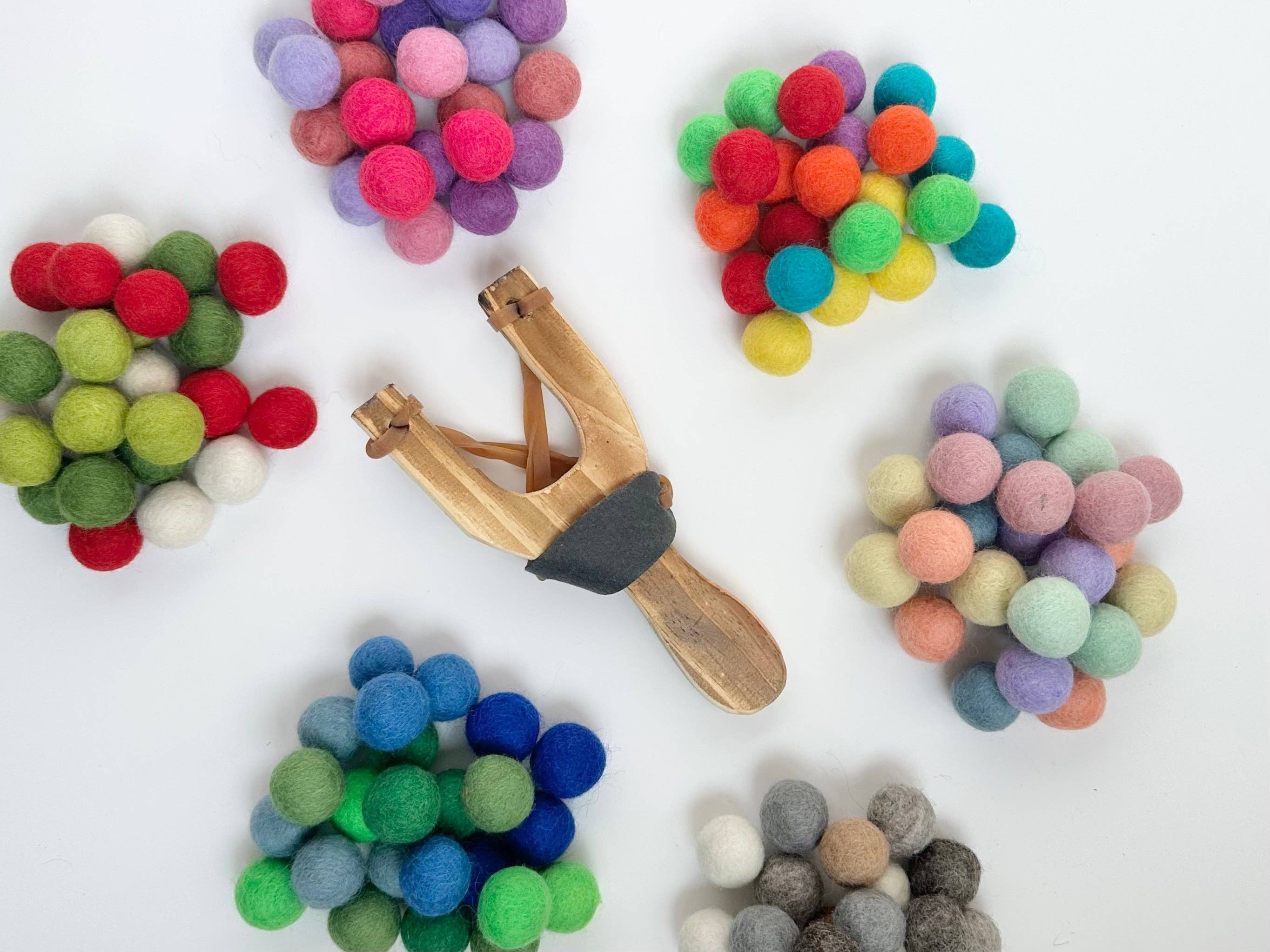Wool Jamboree - Wholesale Slingshot - Kids - Themed Slingshot & Felt Ball Set5