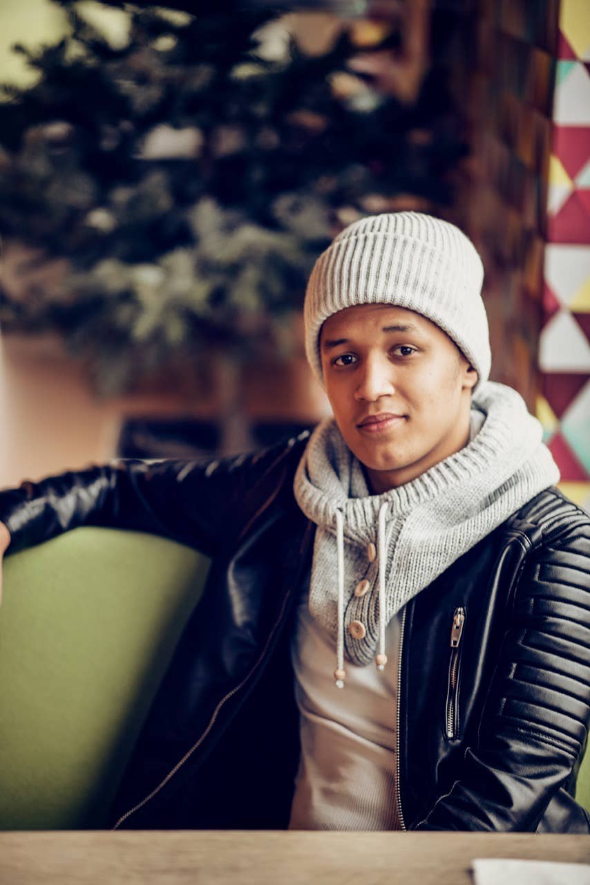 Ander - Vente Bonnet – femme - Bonnet épais Almiro 100% laine 4 couleurs ! Taille unique !7