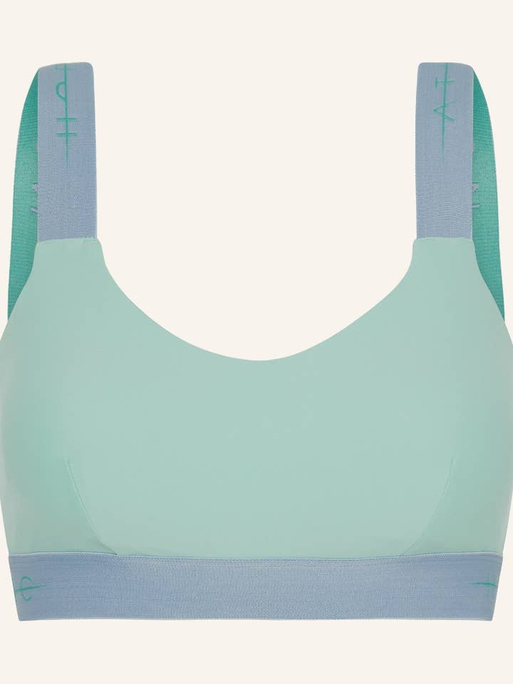 Rivière Zinal Crop Top pour la vente par Horizon