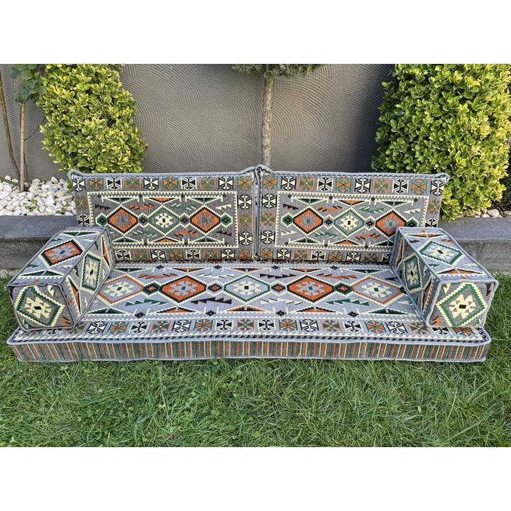 The Loom Wholesale - Wholesale Ottoman - Handmade Floor Seating - Kilim Patterned Ottoman Floor Sofa10