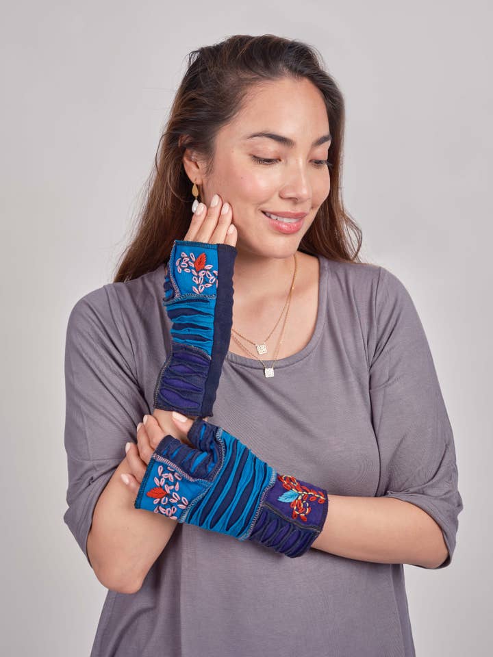 WO9001 Scaldamani in cotone ricamato (WO9099) per la vendita all'ingrosso da parte di Windhorse Trading Inc