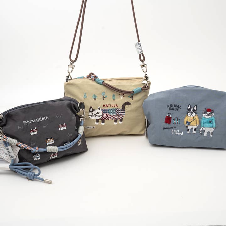 U PLUS INC - Wholesale Crossbody Bag - Unisex - Kusuguru Japan Embroidered Cat Multi-Use Crossbody Bag12