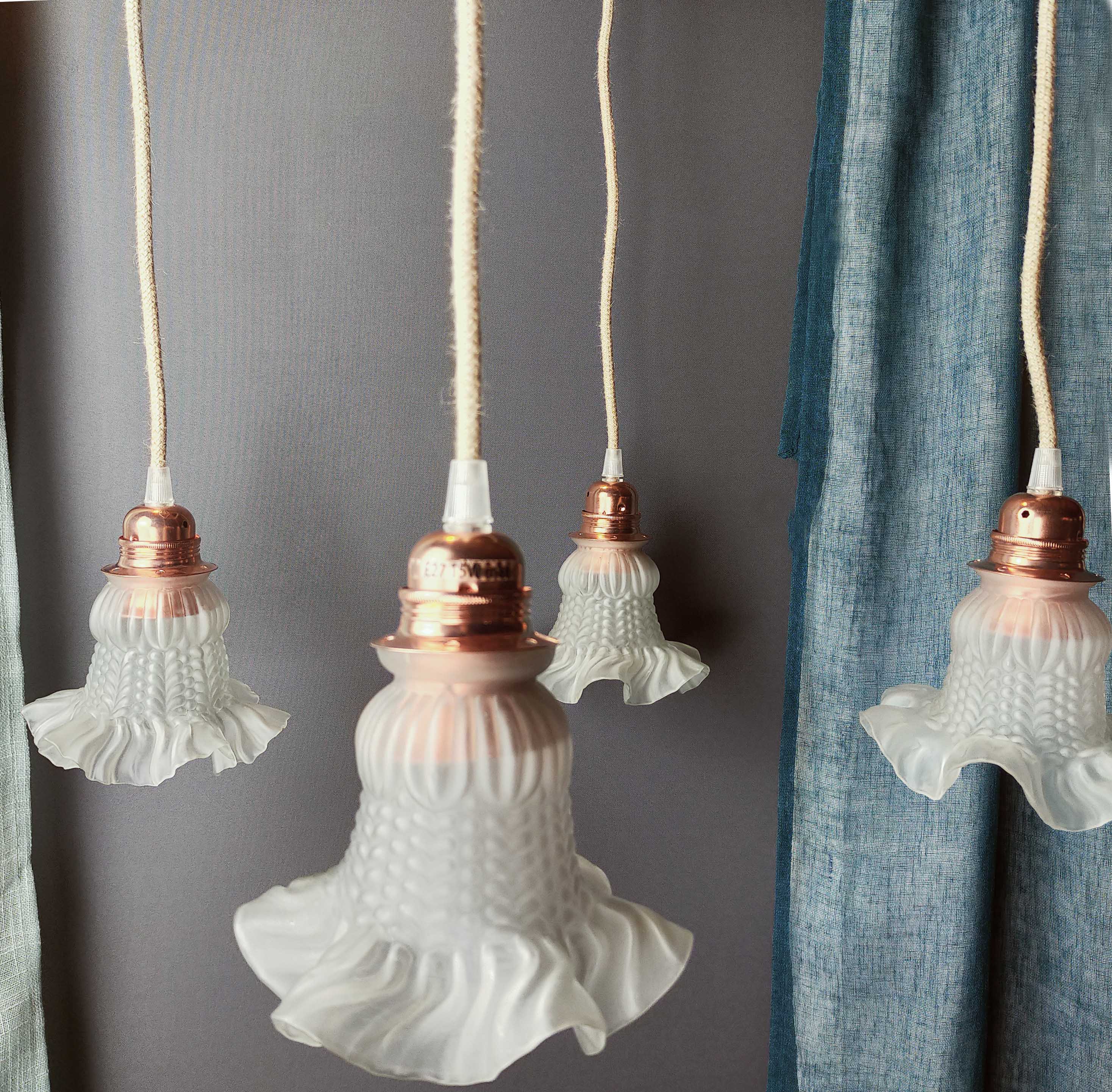 Le Siècle des Lumières - Vendita all'ingrosso Lampadario/lampada a sospensione - Lampada a sospensione Tulipano in vetro con 4 punti luce7