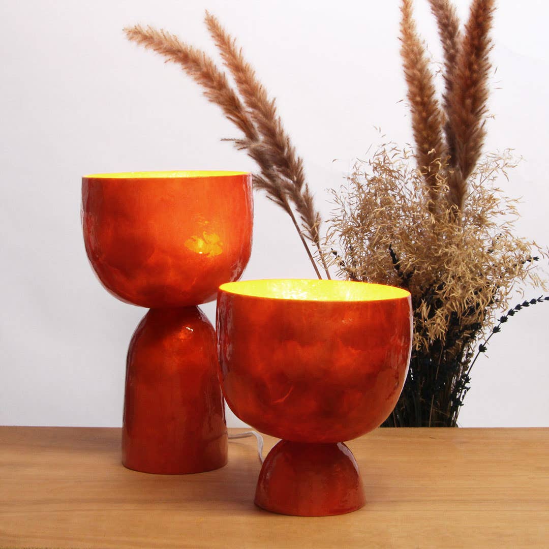 Ithemba - Venta al por mayor Lámparas decorativas/de escritorio - Lámpara de mesa de nácar en color tomate y dorado1