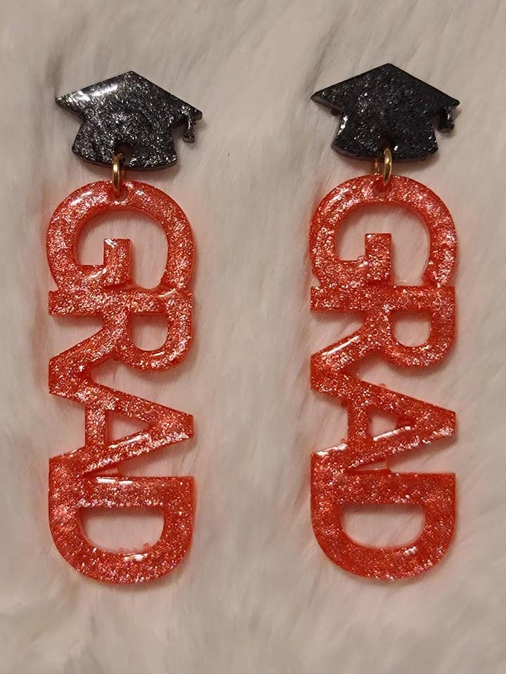 Orecchini di Laurea in Resina Fatti a Mano Regalo per Diplomati Universitari per la vendita all'ingrosso da parte di BabyGirl Creations