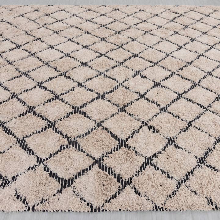Aesthetic Homes LLC - Wholesale Area Rug - Modern Moroccan Beige Bohemian Hand Woven Wool Cotton Rug 3