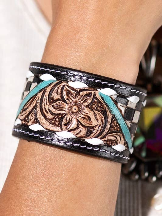 Bracciale in Vera Pelle Occidentale Lavorata per la vendita all'ingrosso da parte di Urbanista