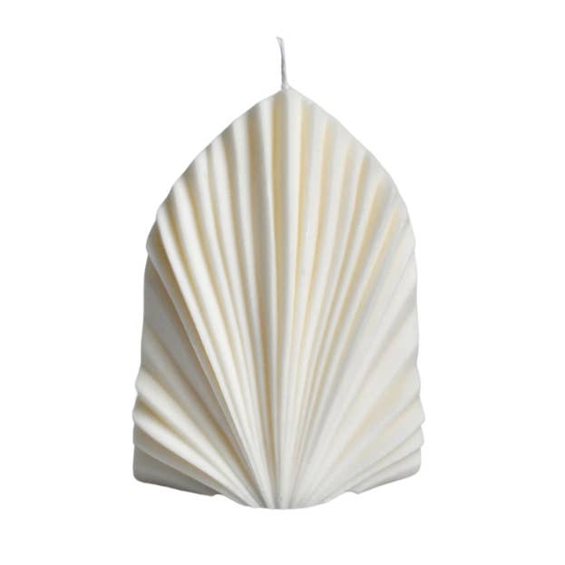 Leaf Candle for wholesale by Shade Candles