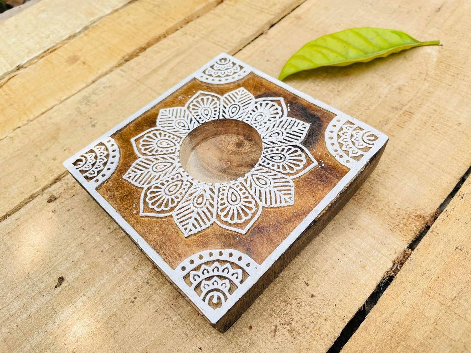 Magnifique Hearts – wholesale Ljushållare – Handgjord trä värmeljushållare Hållbar och unik design4