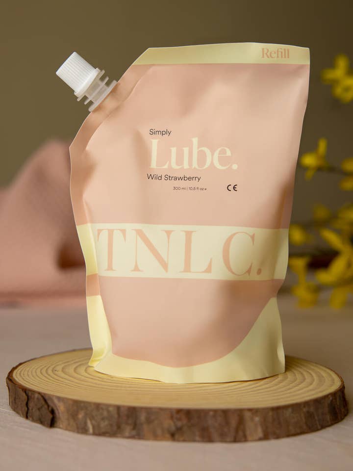Simply Lube Vild Jordgubbe | Miljövänlig Påse för wholesale av The Natural Love Company