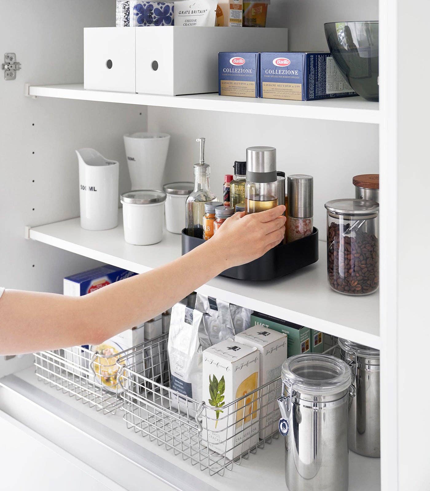 Yamazaki Home - Wholesale Lazy Susan - Rotating Storage Tray13