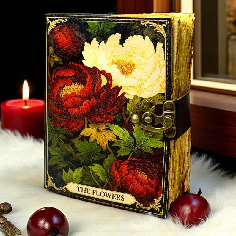 Leatherooze - Wholesale Journal/Diary - Personalized Floral Grimoire Journal – Handmade Leather Book3