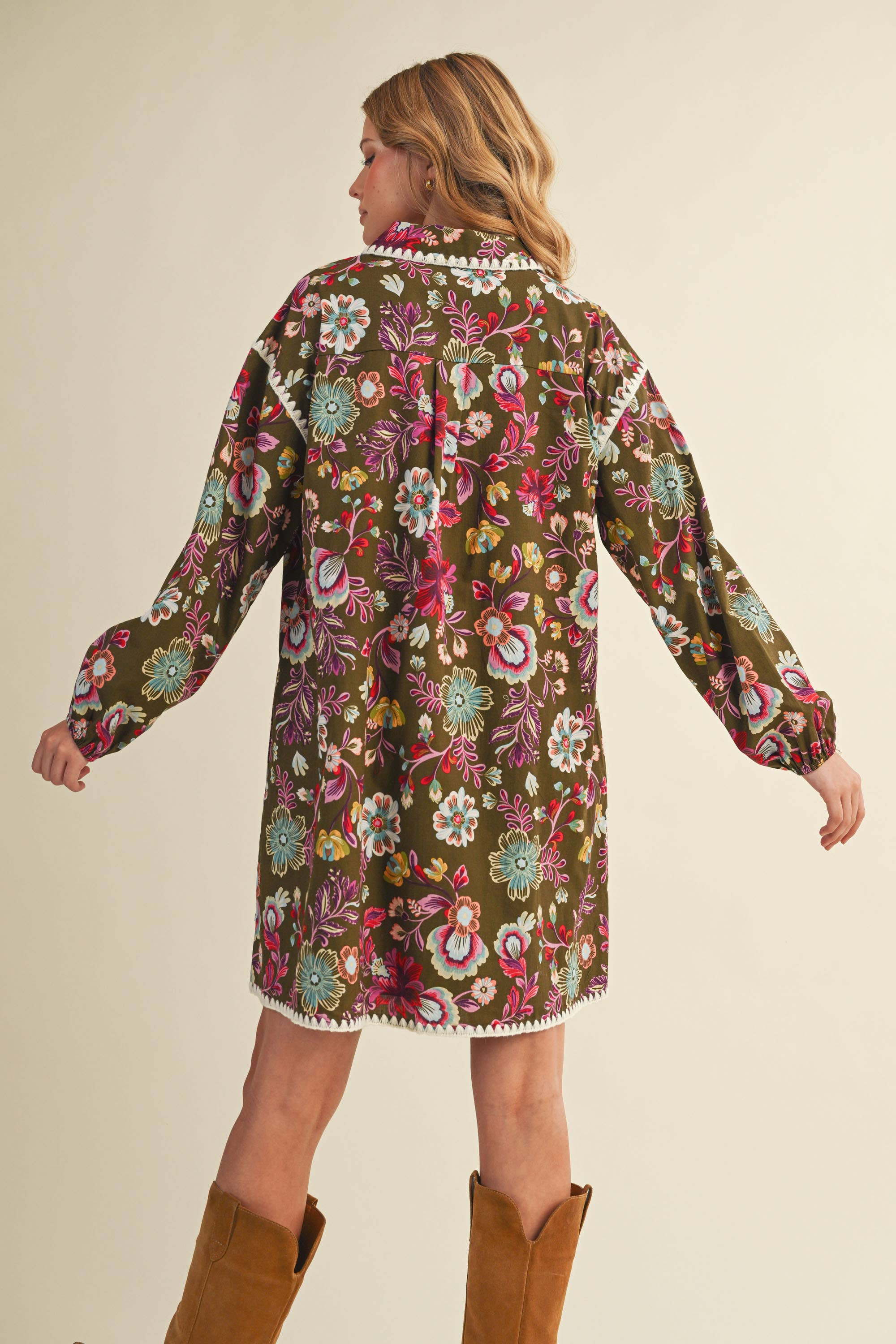 &MERCI - Wholesale Dress - Women's - EXCLUSIVE PRINT BLANKET STITCH BUTTONED MINI DRESS MDR42981