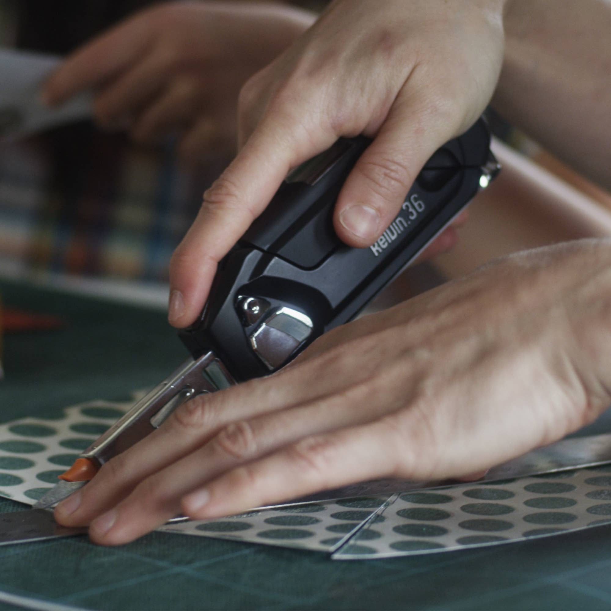 Kelvin Tools - Wholesale Handig hulpmiddel - Kelvin 36 - Zwart - Ultra Urban Super Tool2