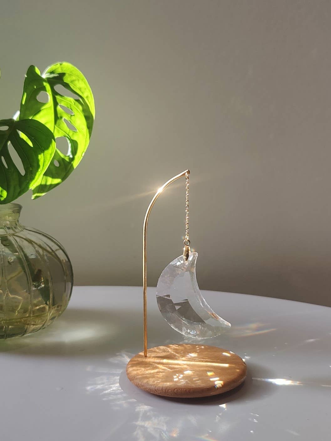 Atelier Intuitive - Vendita all'ingrosso Decorazione - MYSTIQUE • Suncatcher da appoggiare | Decorazione luna cristallo