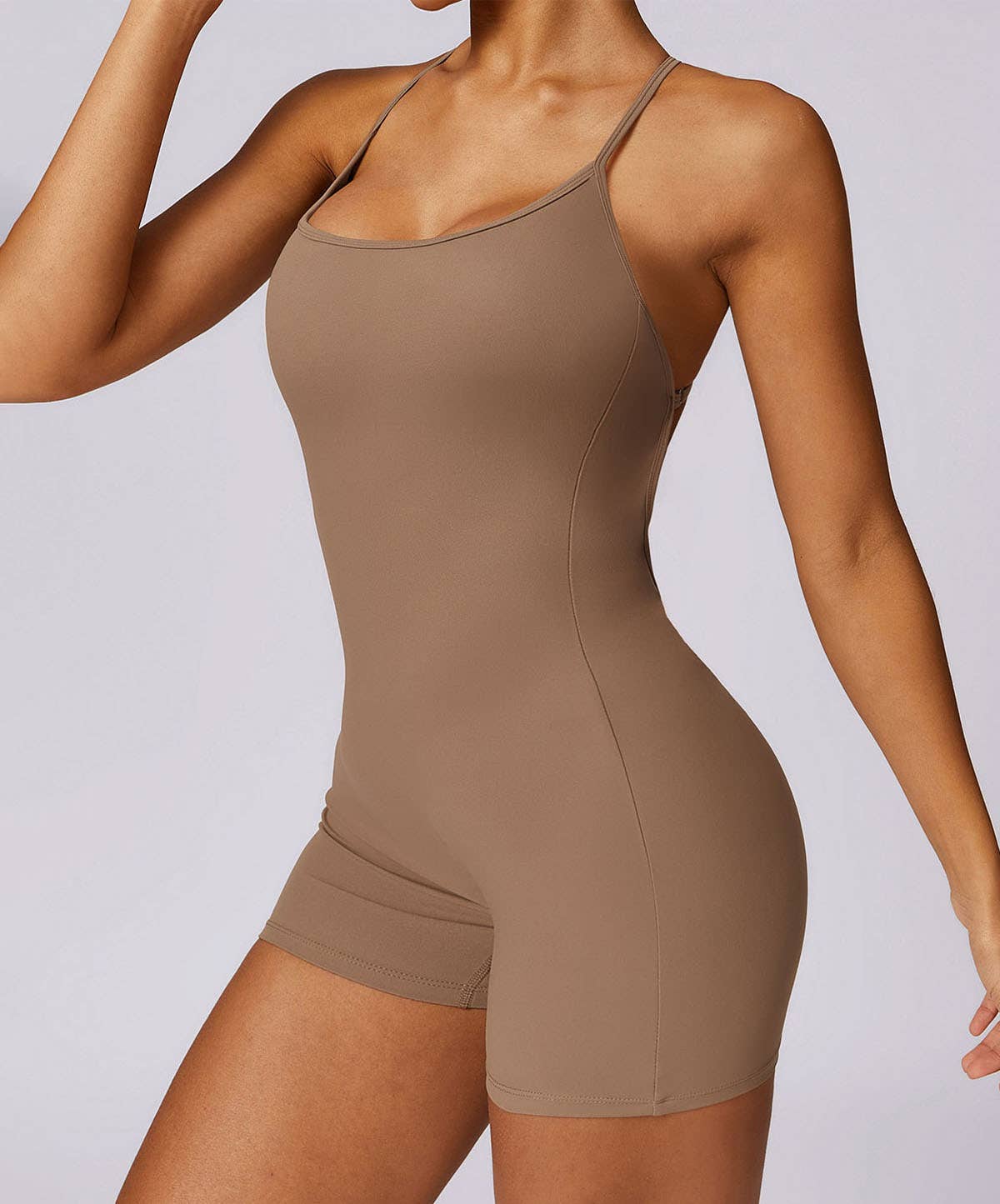 Crave by FW - Vente Combinaison – femme - Combinaison courte de sport à bretelles froissées en une pièce1