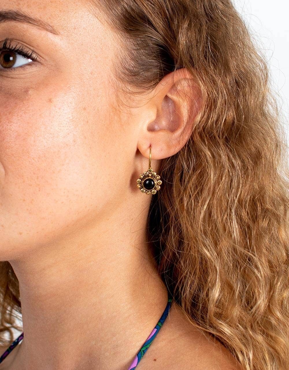 Kimago Look - Wholesale Dangle Earrings - Floral earrings with handcrafted stone | Kimago0