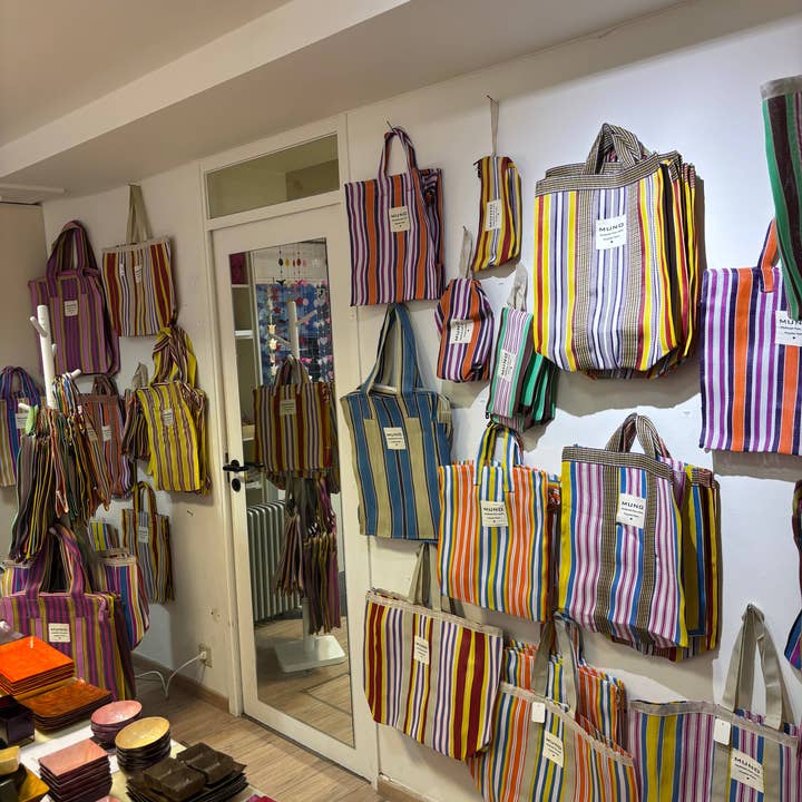 Muno - Wholesale Grocery/Shopping Bag - Handmade Recycled Nylon Shopping Bag - Green & Brown 6