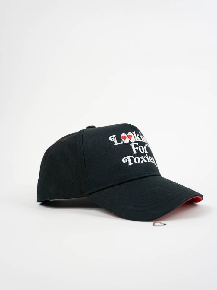 Looking For Toxica Snapback 💓 for wholesale by Oros Studios