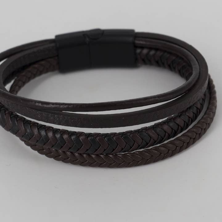 Brown and Black Leather Bracelet for wholesale by Betribus